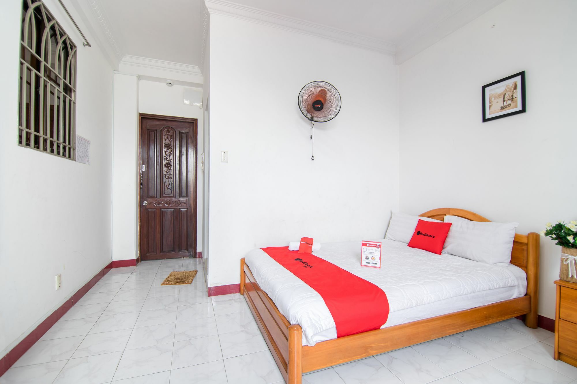 Hotel Reddoorz @ Bui Vien Street 2